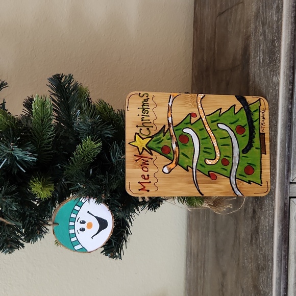 Hand Painted Meowy Christmas Sign Cat on Bamboo Wall Art Merry Christmas 6 X 9 - Picture 5 of 8